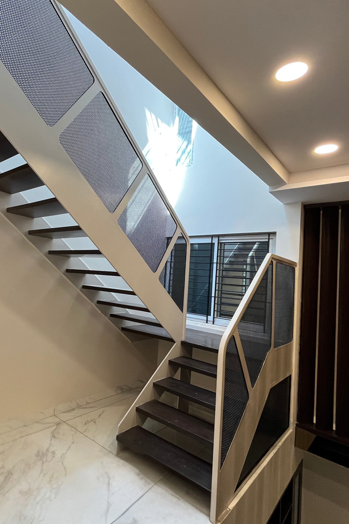 CUBIST RESIDENCE