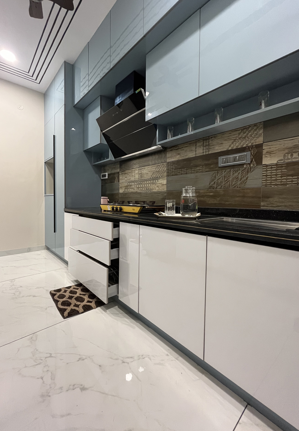 CUBIST RESIDENCE